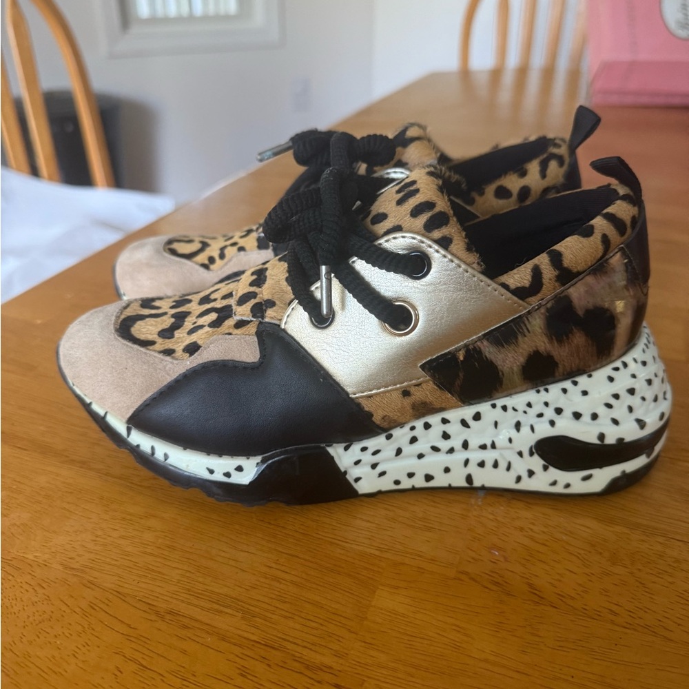 Steve Madden Cliff Leopard Sneakers